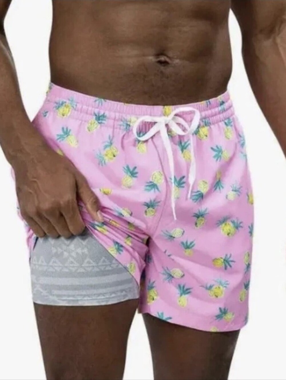 Chubbies The Quick Dips 5.5" Lined Swim Trunks Pink Pineapple